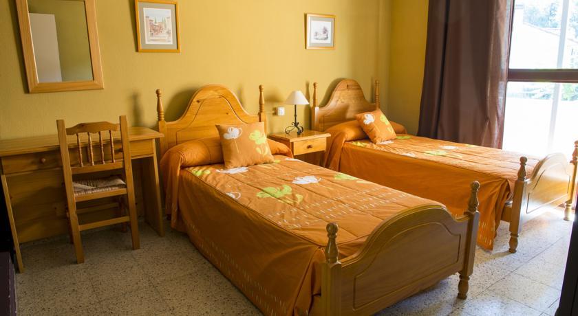 La Casona Del Pinar Albergue San Rafael Zimmer foto